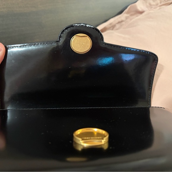 Like new Tory Burch Black Patent Leather Robinson Convertible Bag - Picture 10 of 13